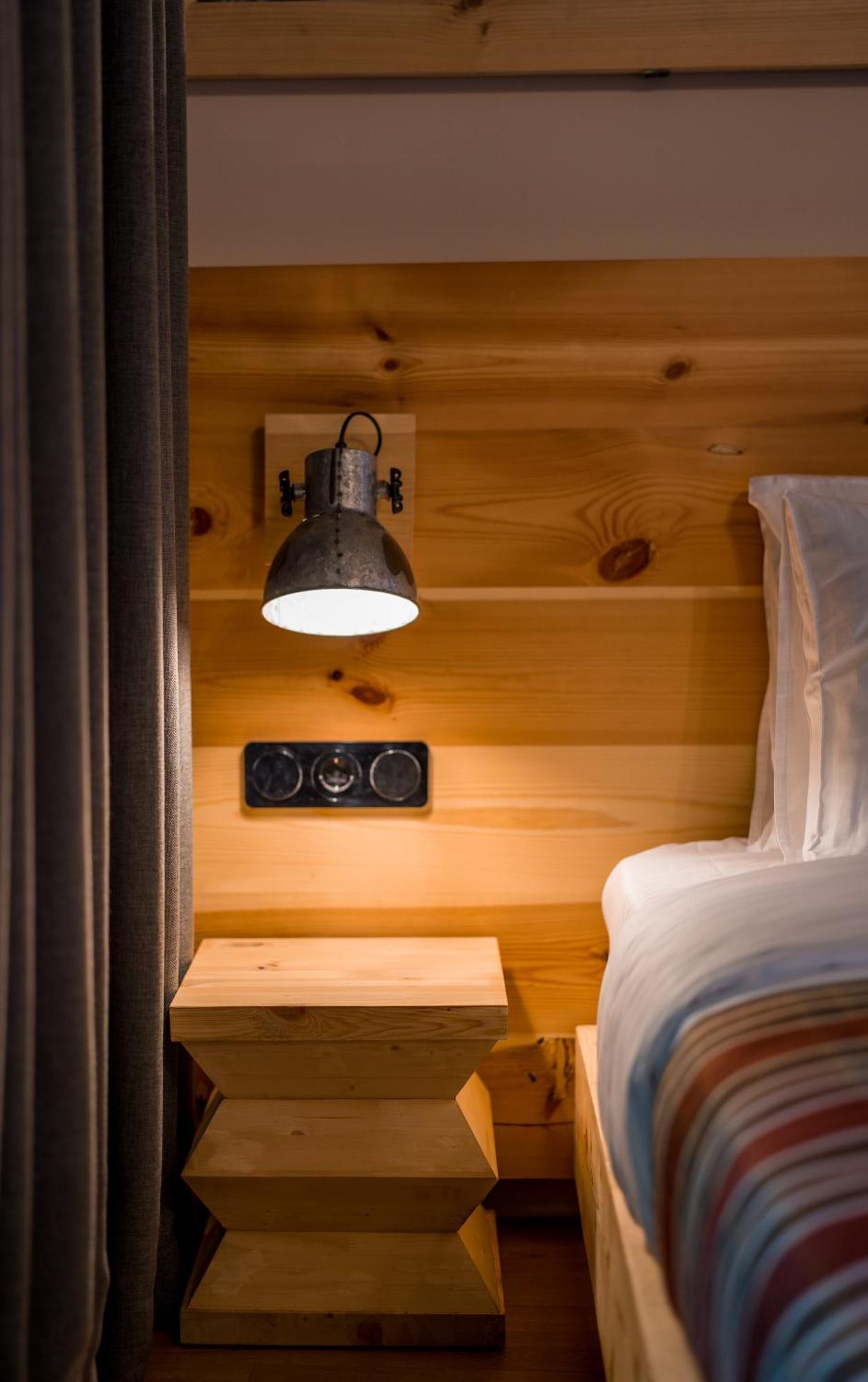 1740 Boutique Hotel Kazbegi Eksteriør billede