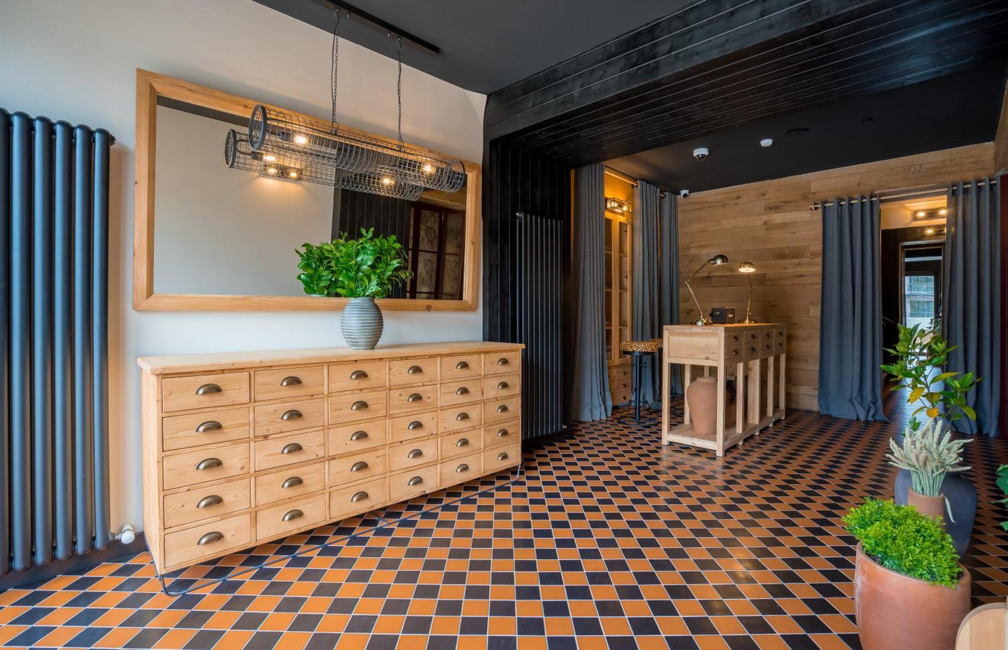 1740 Boutique Hotel Kazbegi Eksteriør billede